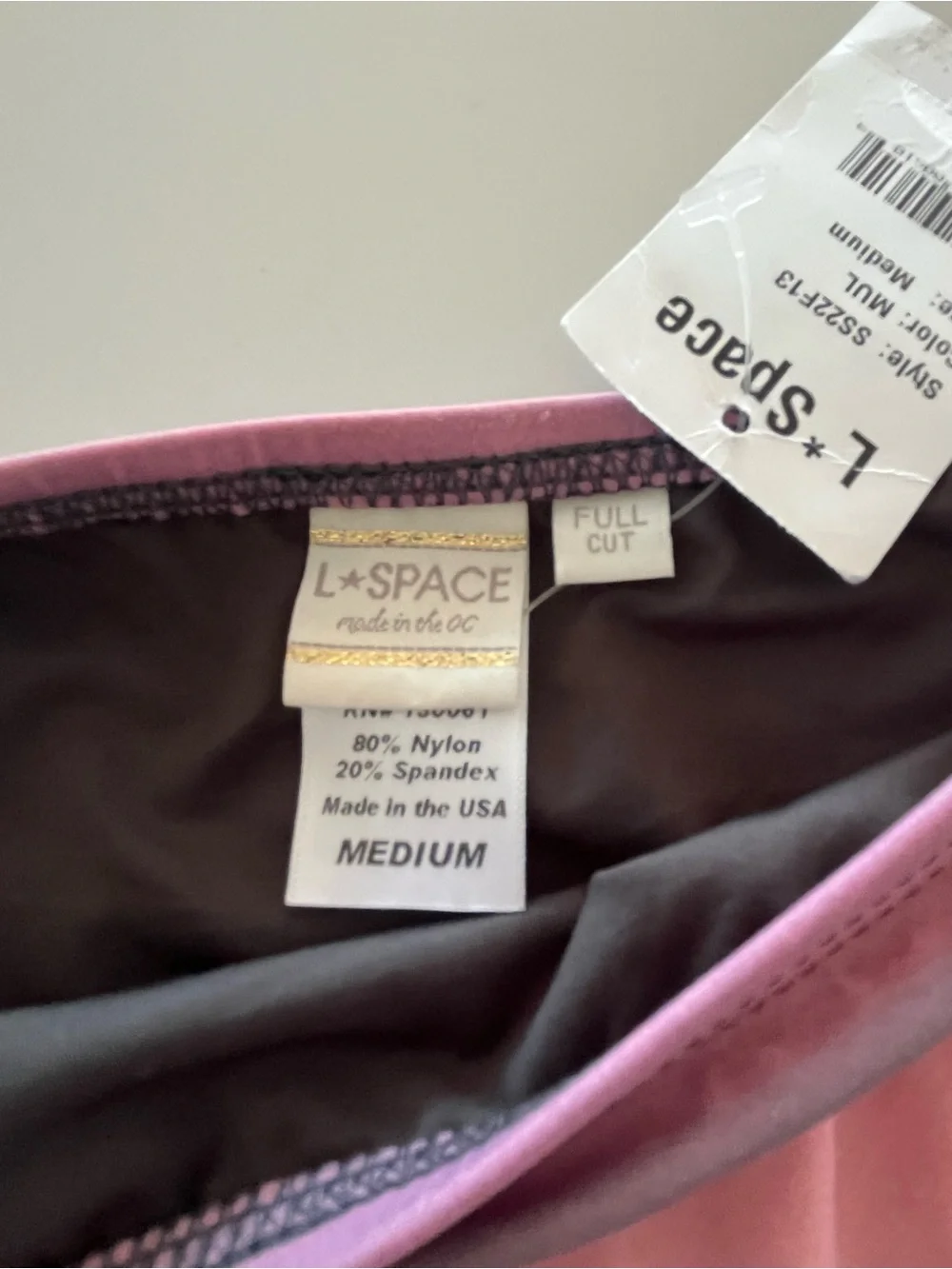 l*space selling several